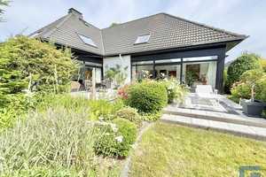 Architektenhaus mit Einliegerwohnung, Gartenparadies & Baugrundstück - Heikendorf – Plön (Kreis) – Vorschaubild 1