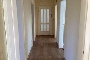 Frisch renovierte 3-Zimmer-Wohnung mit Balkon! – Schilgenstr. 1, 49080 Kalkhügel, Osnabrück – Vorschaubild 2