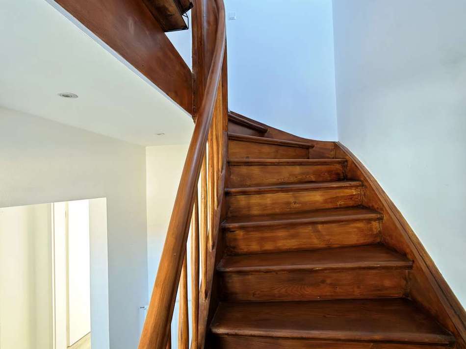 Treppe / DG
