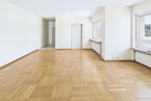 Attraktive 4-Zimmer- Wohnung mit Balkon und Garage – Die vollständige Adresse der Immobilie erhältst du vom Anbieter., 63067 Ledermuseum, Offenbach am Main – Vorschaubild 3