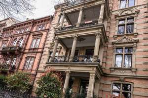 Luxus-Maisonette im kernsanierten Altbau mit Dachterrasse – Wiesbaden-Mitte