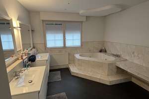 *Großzügiges, modernes EFH in begehrter Lage von OF-Rosenhöhe*Traumgarten inkl. Aussensauna*Garage* – 63069 Vorderwald-Rosenhöhe, Offenbach am Main – Vorschaubild 12