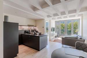 Wohnen mit Weitblick – exklusives Penthouse in bester Innenstadtlage