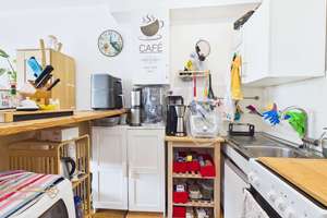 Bremen-Altstadt • Schöne Etagenwohnung in Bestlage mit Weserblick – Die vollständige Adresse der Immobilie erhältst du vom Anbieter., 28195 Altstadt, Bremen – Vorschaubild 2