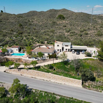 Cortijo zu verkaufen in Serón