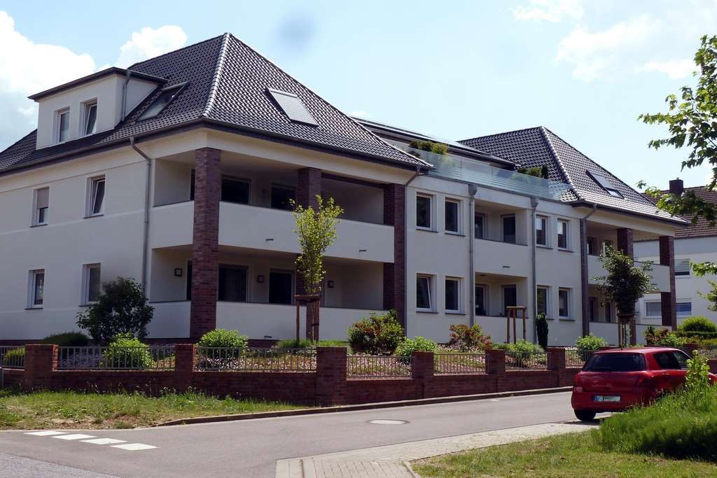 Moderne EG-Wohnung nah der Oeynh.-Schweiz 