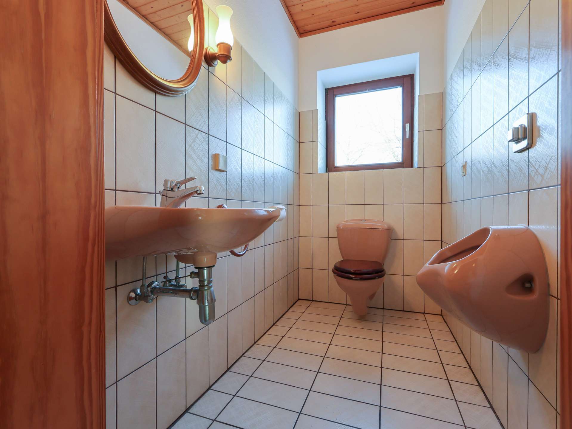 Immobilie in Fahrenkrug - Familiengerechtes Einfamilienhaus mit viel Platzangebot in Feldrandlage! - Bild 11