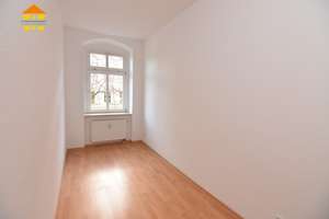 2-Raum-Wohnung mit Balkon und EBK – Klarastraße 32, 9131 Hilbersdorf, Chemnitz – Vorschaubild 4