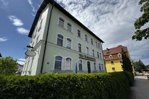 Attraktives Mehrfamilienhaus mit 11 Apartments und Top-Lage direkt am sanierten Bahnhof – Die vollständige Adresse der Immobilie erhältst du vom Anbieter., 95676 Wiesau – Vorschaubild 13