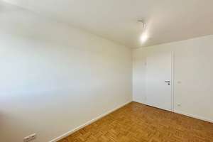 Erstbezug nach Modernisierung - Helle 3-Zimmer-Wohnung in Perlach – Kurt-Eisner-Straße 22, 81735 Neuperlach, München – Vorschaubild 7