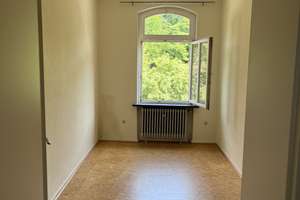 4-Zimmer-Altbauwohnung in Kassel-West-provisionsfrei – Die vollständige Adresse der Immobilie erhältst du vom Anbieter., 34119 West, Kassel – Vorschaubild 11