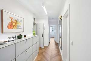Seltene Perle im Herzen Hamburgs - 2-Zimmer-Wohnung mit Altbaucharme trifft luxuriöse Moderne – Die vollständige Adresse der Immobilie erhältst du vom Anbieter., 20146 Rotherbaum, Hamburg – Vorschaubild 10