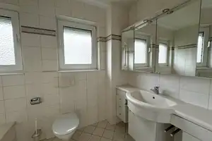Reihenendhaus mit Garage, 173m² Wohnfläche zzgl. 73m² Nutzfläche im Keller auf 512m² Grundstück – Hannover – Vorschaubild 12