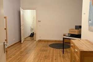 Großzügige3 Zimmer Altbau Wohnung im ruhigen Hinterhaus zu vermieten. – Togostraße 75, 13351 Wedding, Berlin – Vorschaubild 1