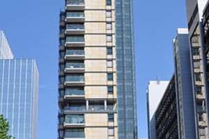 VOLL MÖBILIERTE  CITYWOHNUNG – 60313 Innenstadt, Frankfurt am Main – Vorschaubild 3