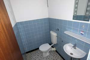 Lichtdurchflutete 3 Zimmer Wohnung mit Loggia, weißem Bad und Einbauküche im 4. OG in Bochum-Höntrop – Carl-Bosch-Straße 16, 44869 Höntrop, Bochum – Vorschaubild 9