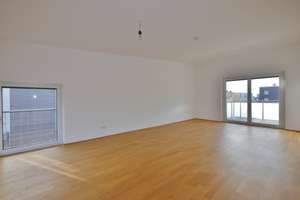 Exklusive 3-Zimmer Dachgeschosswohnung in bester Innenstadtlage von Solingen – Die vollständige Adresse der Immobilie erhältst du vom Anbieter., 42651 Solingen-Mitte, Solingen – Vorschaubild 4