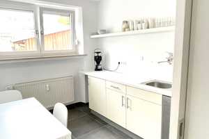 Top-saniertes 1-2-Familienhaus mit herrlicher Aussicht - Wohnen und ELW/Büro - freiwerdend – Regensburg (Kreis) – Vorschaubild 16