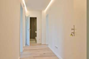 ERSTBEZUG! 3 Zi. Traumwohnung! Eiche Parkett, Großformatfliesen, Einbauküche, Elektro neu etc. – Die vollständige Adresse der Immobilie erhältst du vom Anbieter., 81243 Pasing, München – Vorschaubild 4