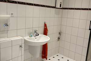 Provisionsfrei! Renovierte 2-Zimmer-Wohnung mit Balkon & 15.000 € Rücklage – Rostocker Straße 20, 42109 Uellendahl-Katernberg, Wuppertal – Vorschaubild 12