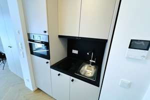 Moderne Wohnung direkt in Adlershof! - mit EBK sowie Balkon! – Otto-Franke-Straße 45, 12489 Adlershof, Berlin – Vorschaubild 4