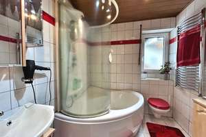 Einfamilienhaus mit Einliegerwohnung in Geroldsgrün  – Die vollständige Adresse der Immobilie erhältst du vom Anbieter., 95179 Geroldsgrün – Vorschaubild 10