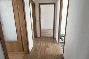 Attraktive, frisch renovierte - 3 Zimmerwohnung mit Balkon - in Magdeburg-Stadtfeld-West – Diesterwegstraße 2a, 39110 Stadtfeld West, Magdeburg – Vorschaubild 15