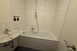 Lichtdurchflutete, frisch sanierte 3 ZBK in ruhiger Lage – An den Mühlenwegen 34, 55129 Hechtsheim, Mainz – Vorschaubild 9