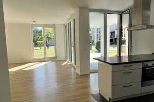 Sachsenhausen - Helle und ruhige 2-Zimmer-Wohnung mit großzügiger Terrasse – 60598 Sachsenhausen-Süd, Frankfurt am Main – Vorschaubild 2