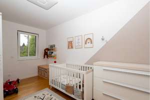 Wohnkomfort für jede Lebensphase – barrierefreie 3-Zimmer-Wohnung mit Balkon & Aufzug – Die vollständige Adresse der Immobilie erhältst du vom Anbieter., 97502 Euerbach – Vorschaubild 13
