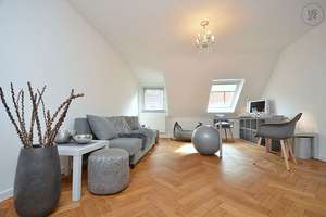 Wunderschöne, möblierte Altbauwohnung in Stuttgart West – Die vollständige Adresse der Immobilie erhältst du vom Anbieter., 70197 Feuersee, Stuttgart – Vorschaubild 1