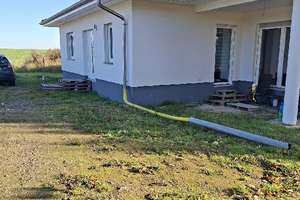 Ländliche Ruhe trifft moderneTechnik- Energiesparender Neubau-Bungalow – Die vollständige Adresse der Immobilie erhältst du vom Anbieter., 16259 Falkenberg – Vorschaubild 2