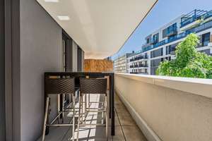 Stilvolle 2-Zimmer-Wohnung mit Balkon, Lift und EBK in Mitte – Chausseestr. 57-60, 10115 Mitte (Ortsteil), Berlin – Vorschaubild 2