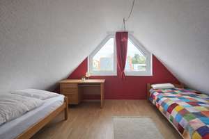 Familien aufgepasst! Doppelhaushälfte übereinander, Option auf 4-5 Zimmer – Die vollständige Adresse der Immobilie erhältst du vom Anbieter., 50999 Sürth, Köln – Vorschaubild 26