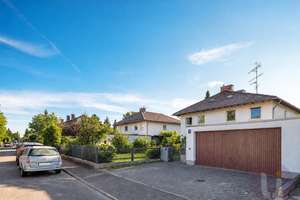 attraktiver Preis durch Erbpacht: Familienfreundliche Doppelhaushälfte mit Garten – 80999 Untermenzing, München – Vorschaubild 2