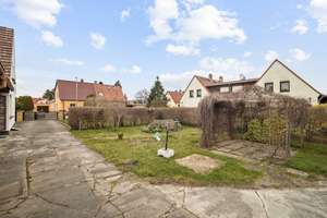 Schöne Doppelhaushälfte mit großem Grundstück in Dresden-Kaditz – Die vollständige Adresse der Immobilie erhältst du vom Anbieter., 1139 Kaditz, Dresden – Vorschaubild 17