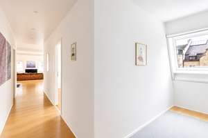 Ein Ort, an dem Licht, Raum und Design verschmelzen – außergewöhnliche Liebhaberwohnung in der K – Die vollständige Adresse der Immobilie erhältst du vom Anbieter., 76135 Weststadt, Karlsruhe – Vorschaubild 12