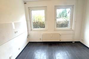 Frisch renovierte 2-Zimmer-Wohnung – Hövelstraße 108, 45326 Altenessen-Süd, Essen – Vorschaubild 1