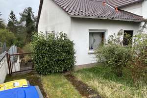 Angebautes Einfamilienhaus mit großem Garten in Saarbrücken (Bestlage Tiroler Viertel) – Die vollständige Adresse der Immobilie erhältst du vom Anbieter., 66117 Alt-Saarbrücken, Saarbrücken – Vorschaubild 2
