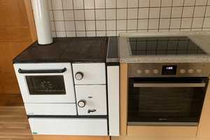 Einfamilienhaus mit großzügigem Hofraum, eigenen Garten u. Garage – Cham (Kreis) – Vorschaubild 3