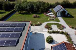 Technisch und energetisch Neuwertige Villa mit Pool, luxuriösem Wellnessbereich, Parkgrundstück. – Die vollständige Adresse der Immobilie erhältst du vom Anbieter., 33154 Salzkotten – Vorschaubild 44