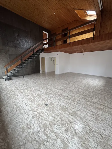 5BR Maisonette – Böblingen-Dagersheim – Balcony and Shared Garden