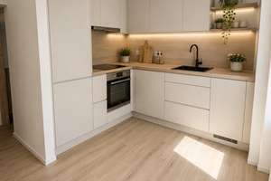 Erstbezug nach Renovierung! 3-Zimmerwohnung in top Lage! – 60385 Ostend, Frankfurt am Main – Vorschaubild 2