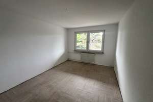Helle 3-Zimmer-Wohnung mit Balkon in Duisburg-Aldenrade – frisch renoviert – Die vollständige Adresse der Immobilie erhältst du vom Anbieter., 47179 Fahrn, Duisburg – Vorschaubild 9