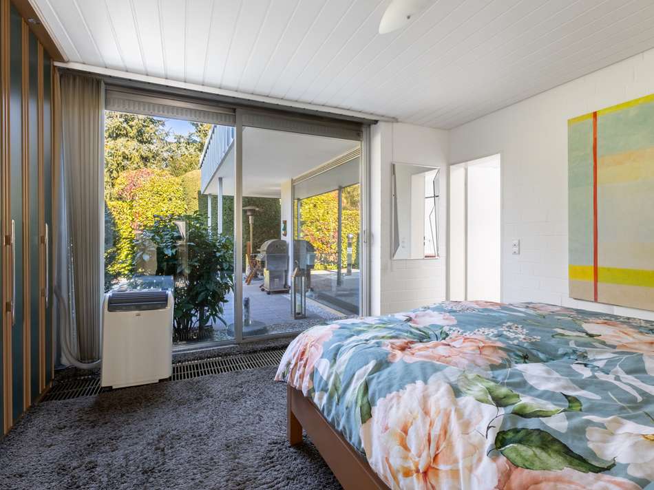 Schlafzimmer mit Terrassenzuga