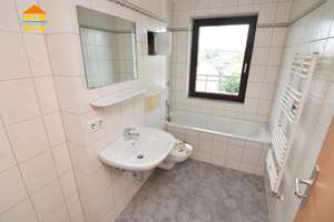 **Idyllische Familienwohnung mit Balkon auf dem beliebten Kaßberg** – Ricarda-Huch-Straße 18, 9116 Altendorf, Chemnitz – Vorschaubild 5