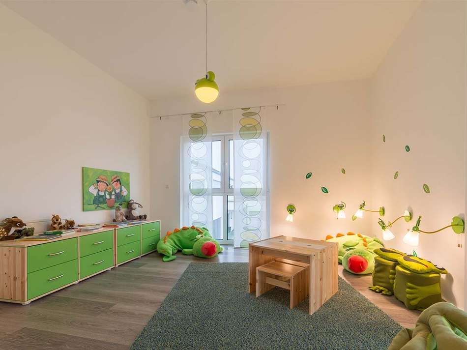 Kinderzimmer zum spielen und l