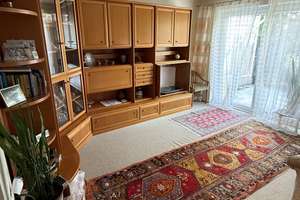 gut geschnittenes Reihenhaus in ruhiger Lage, München-Fürstenried, renovierungsbedürftig und frei – Walliserstraße 150, 81475 Fürstenried-West, München – Vorschaubild 3