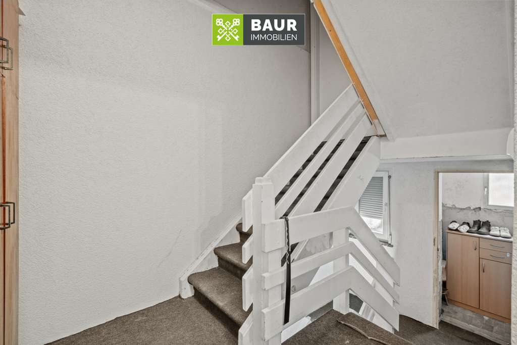 Immobilie in Sigmaringen - Zwei Wohnungen zum Preis von einer! Vielseitig nutzbar mit Schlossblick - Sigmaringen - Bild 3