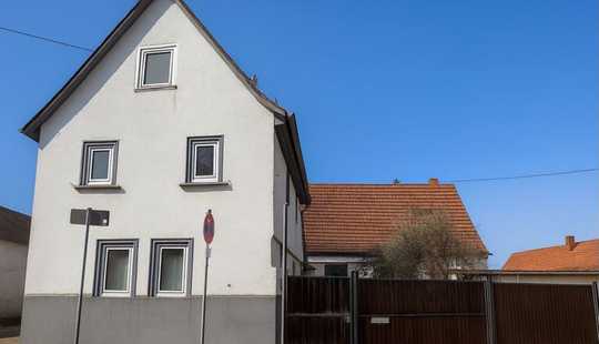 Bild von Hofheim-Lorsbach: Anpacken angesagt!! 2 Häuser zur Gestaltung und vielseitigen Nutzung